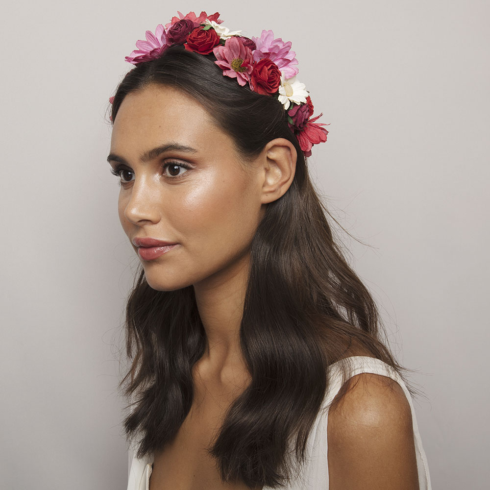 Esmeralda hairpiece- Scarlet