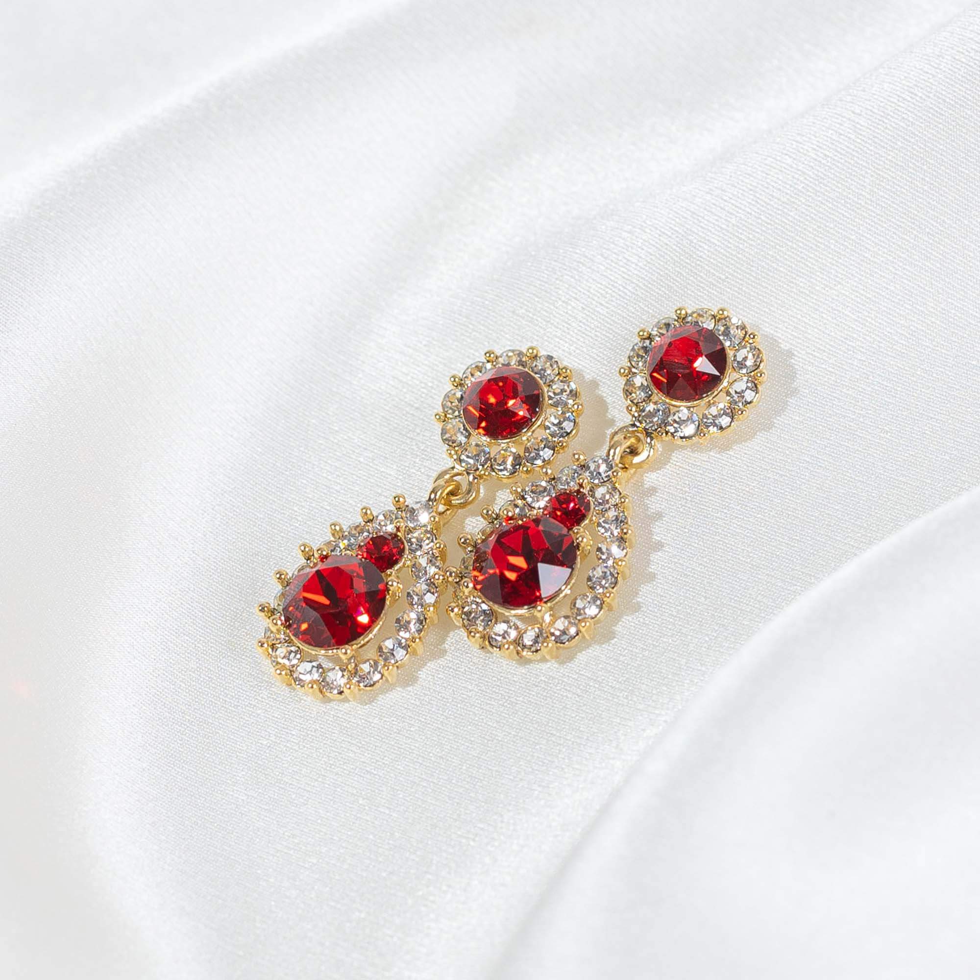Sofia earrings - Scarlett red