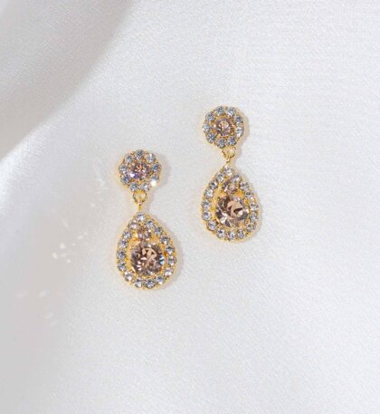 Petite Sofia earrings - Light silk